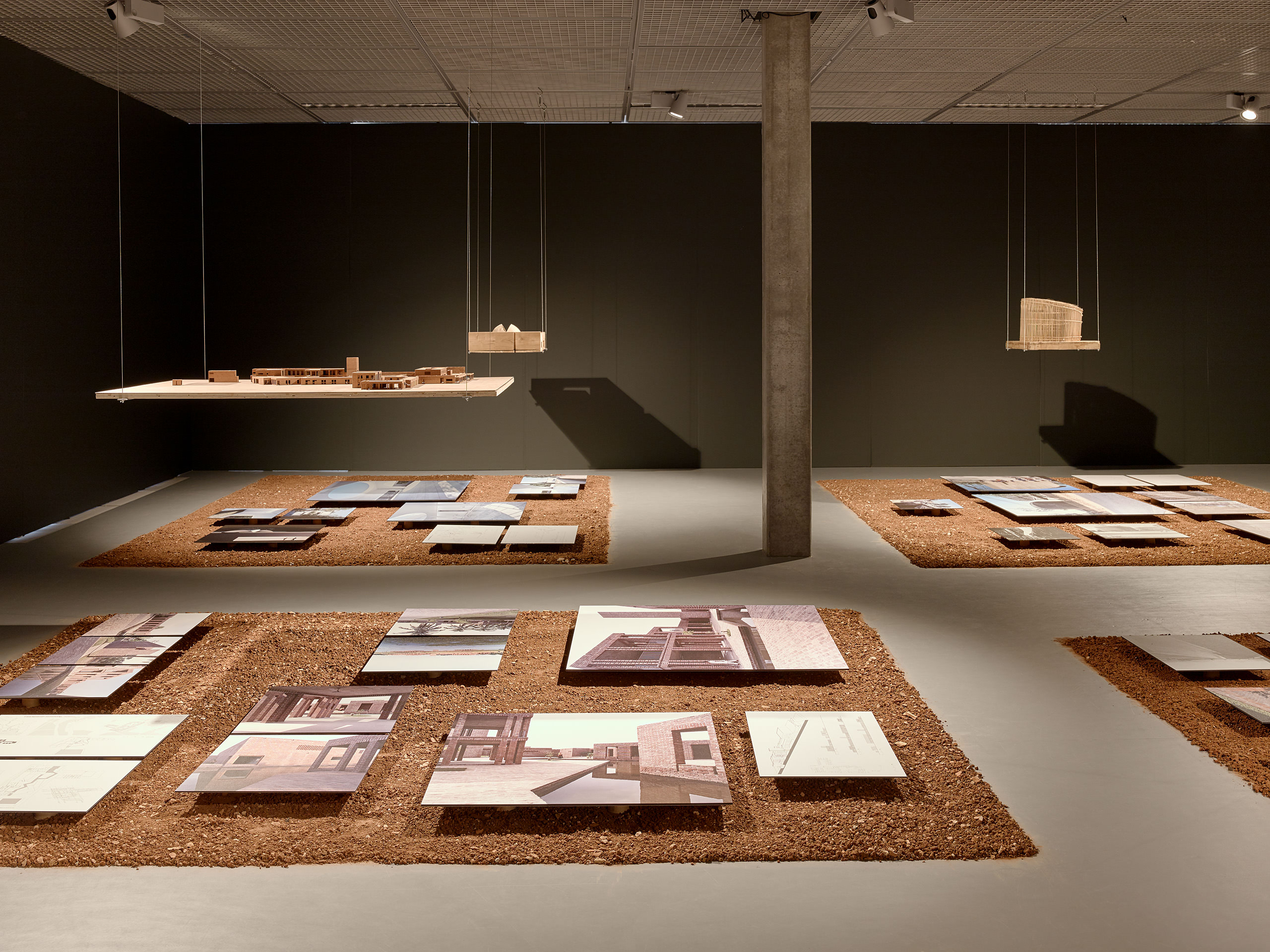 E19727 Alpa 095207 SCREEN